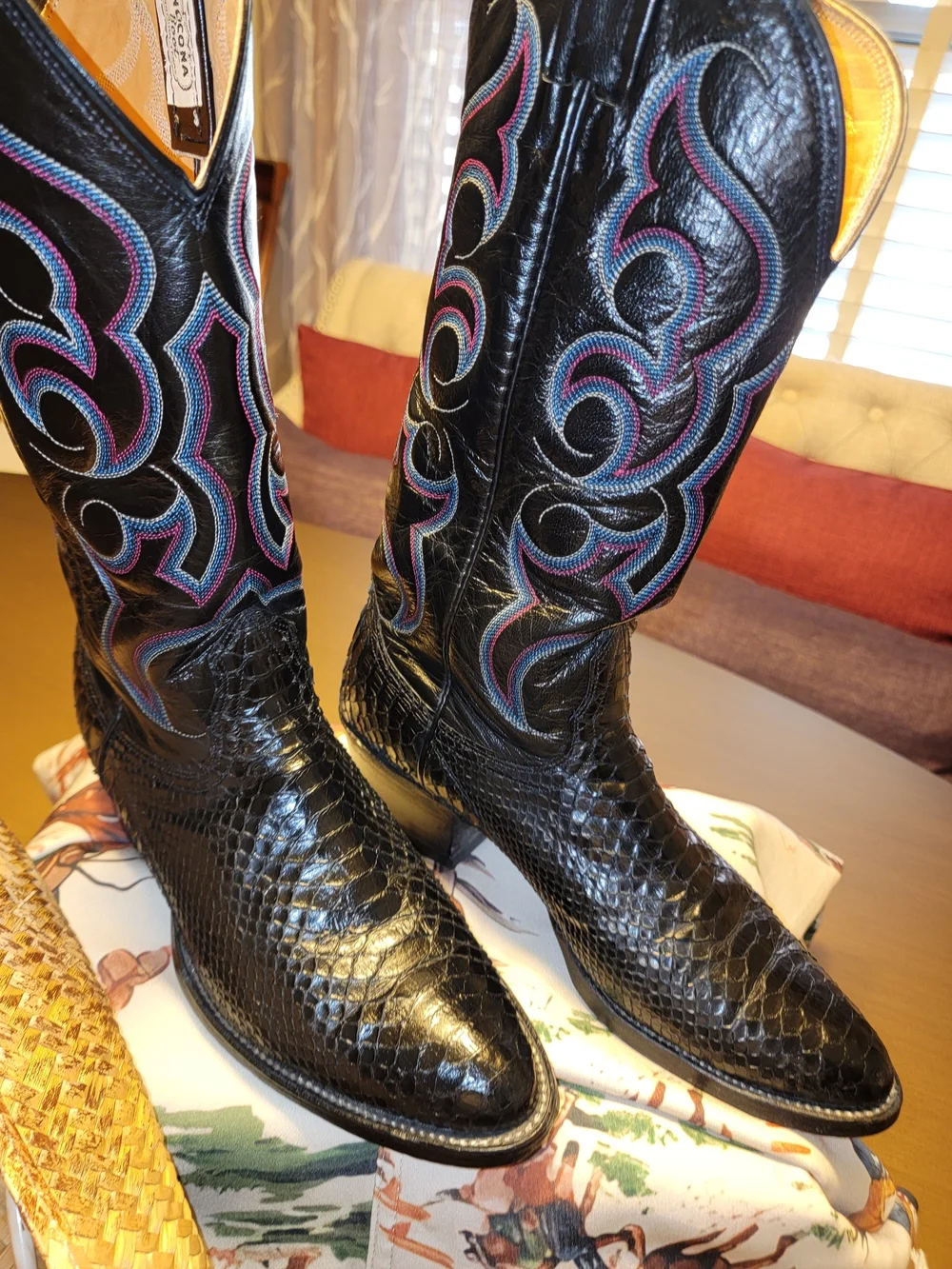 Black Western Snakeskin Cowboy Boots with Embroidered Accent -